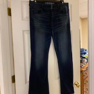 NEW AE Bootcut Super Super Stretch Jeans Size 18